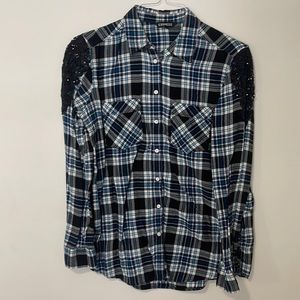 Express Flannel, Black/White/Blue Plaid & Lace Shoulders, Women’s Sz. M